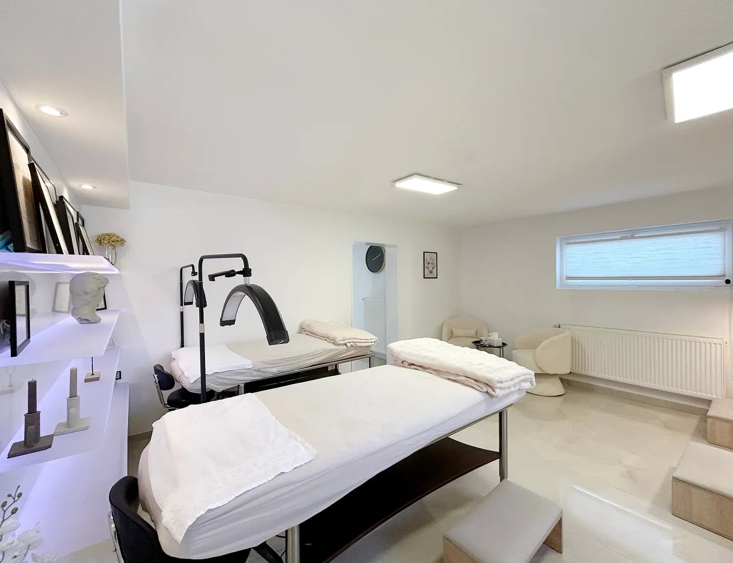 Beauty by Besa - Pose ongles